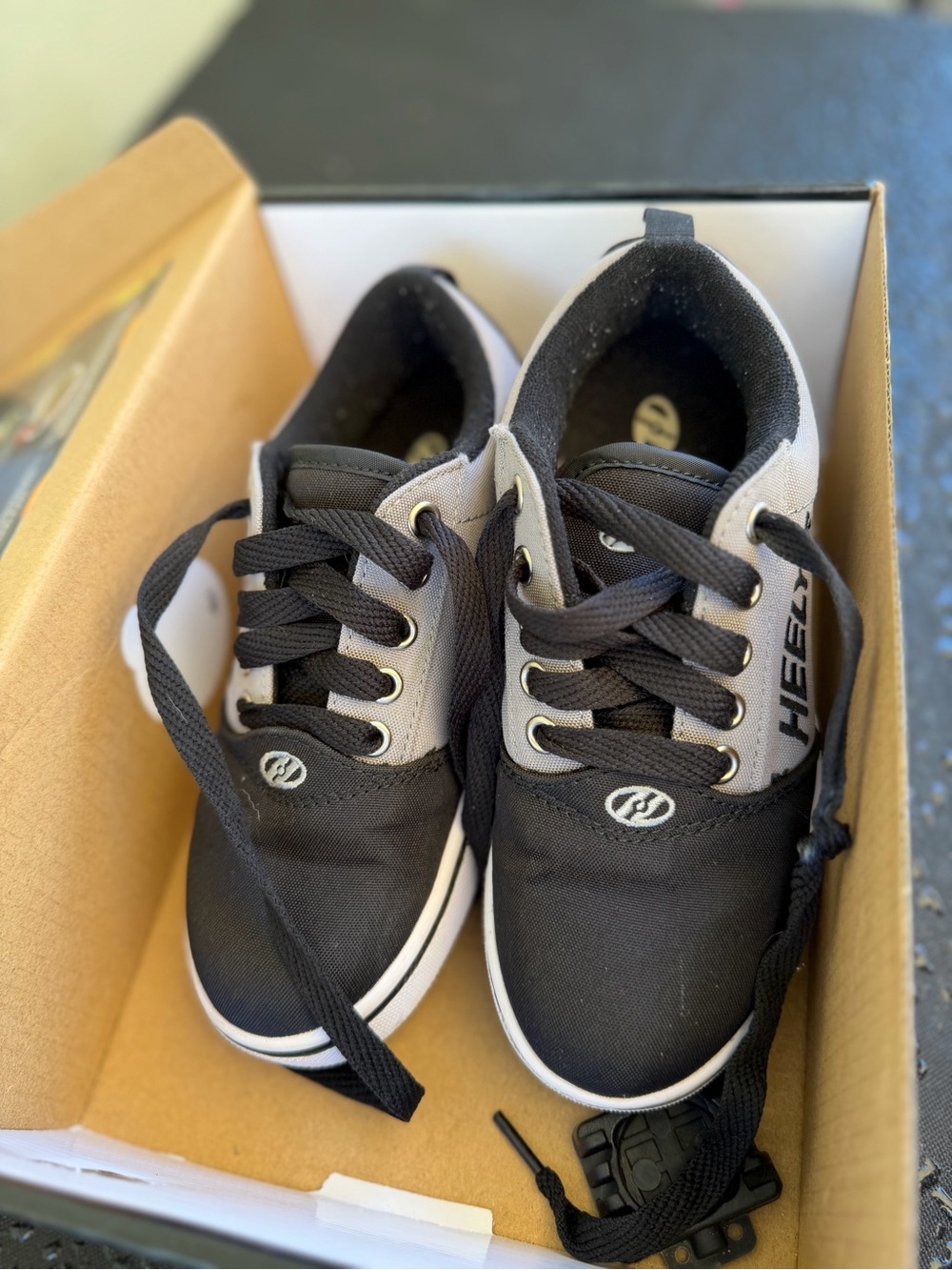 Heelys Black and Gray Boys' Lace-Up Skate Sneakers